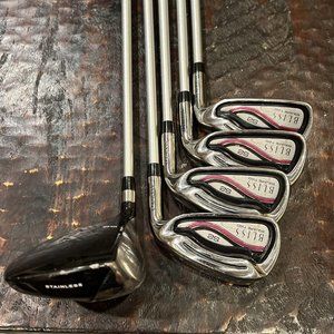 Square Two Bliss 5w 7, 8, 9 & PW Iron RH Ladies Graphite  Standard